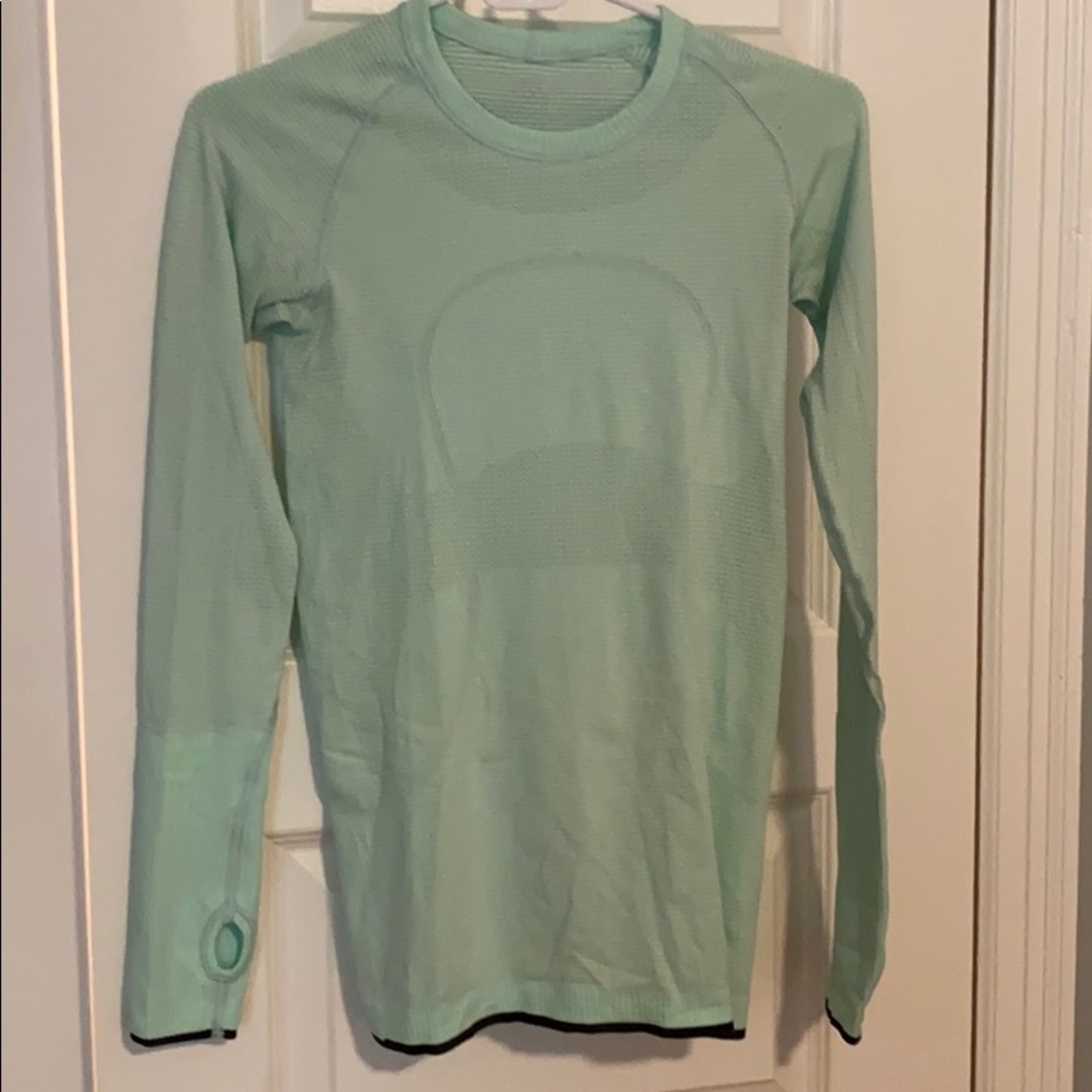 Lulu Lemon base layer
